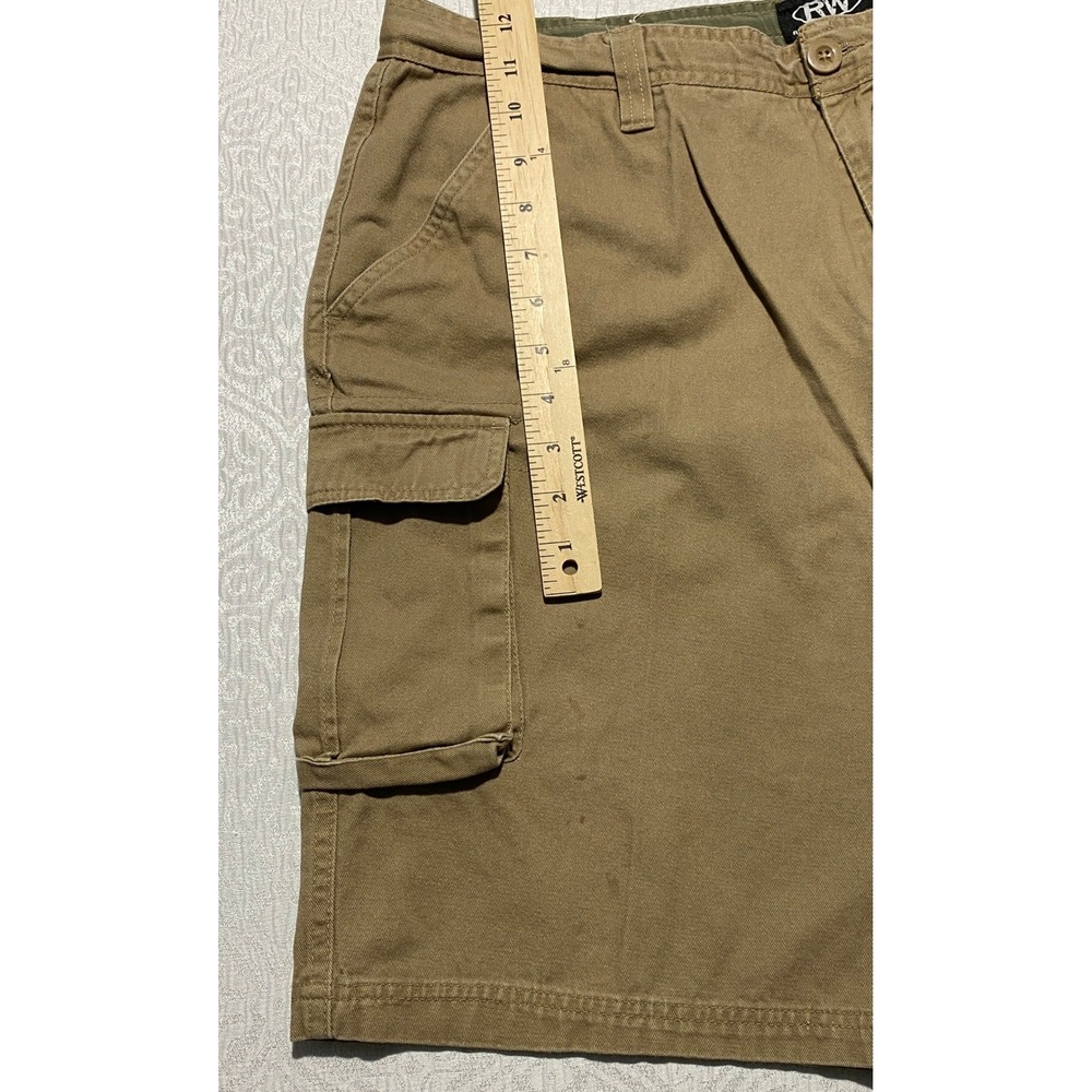 Rugged Wear Mens 38 Cargo Shorts Khaki Tan Cotton Multi Pocket Relaxed Fit - Picture 2 of 11